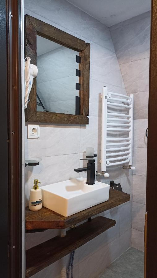 Kazbegi Compass Appartement Buitenkant foto