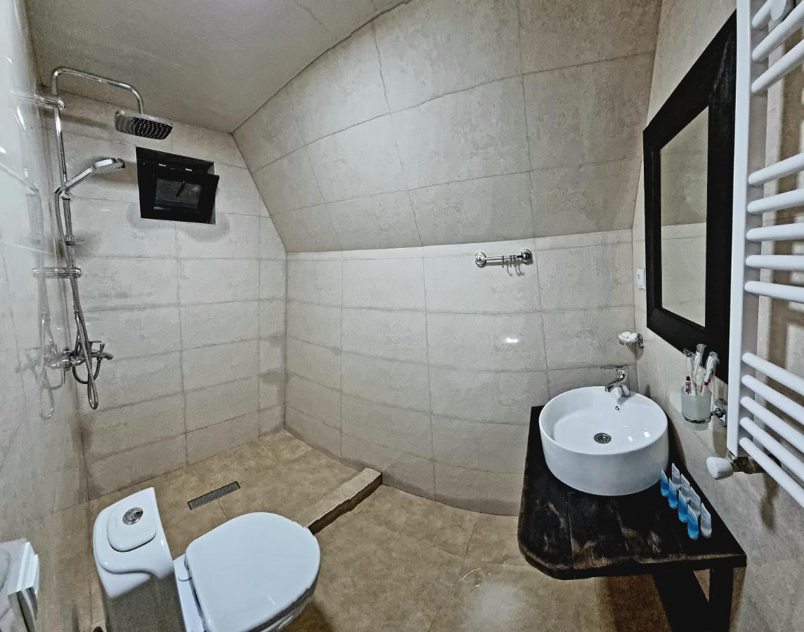 Kazbegi Compass Appartement Buitenkant foto